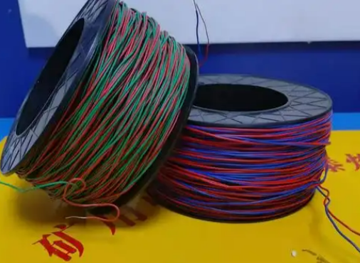 龙川放炮线的主要材质有哪些？不同材质的适用场景有何区别？